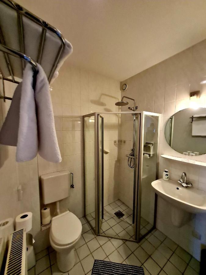 Hotel Restaurant 'T Trefpunt ميد المظهر الخارجي الصورة