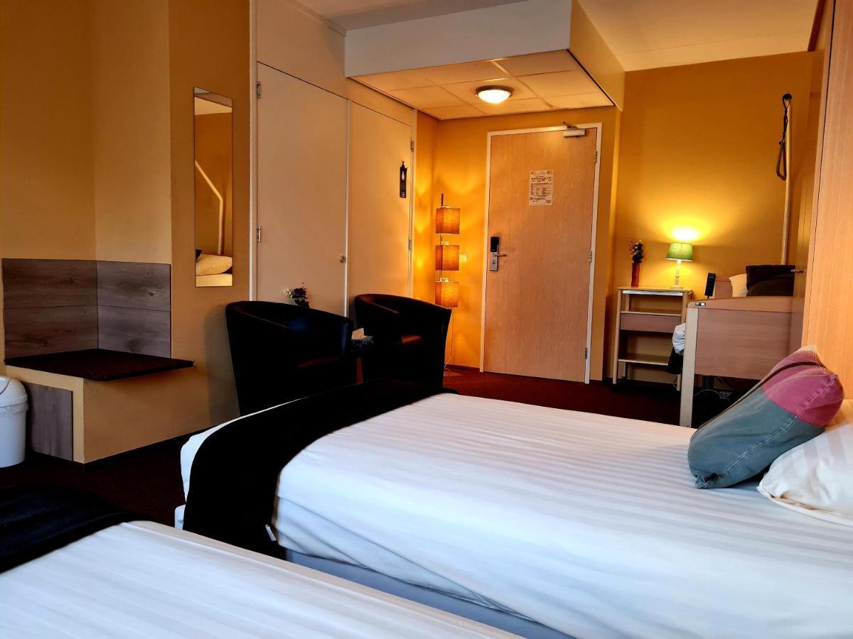 Hotel Restaurant 'T Trefpunt ميد المظهر الخارجي الصورة