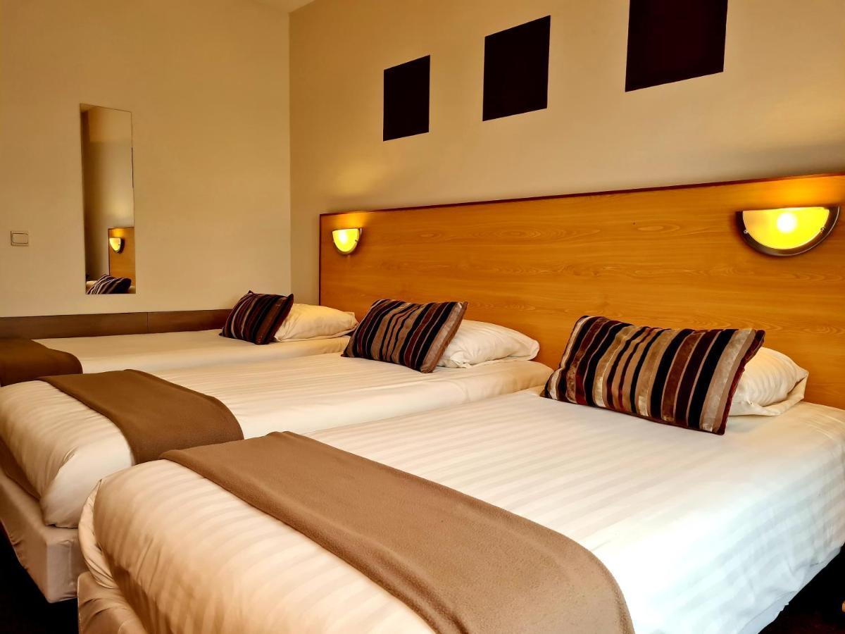 Hotel Restaurant 'T Trefpunt ميد المظهر الخارجي الصورة