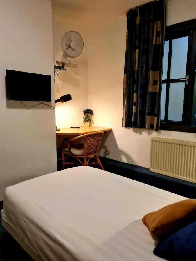 Hotel Restaurant 'T Trefpunt ميد المظهر الخارجي الصورة